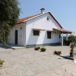 Tatil Evi Elaionas And