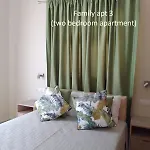 Elaionas And Tatil Evi
